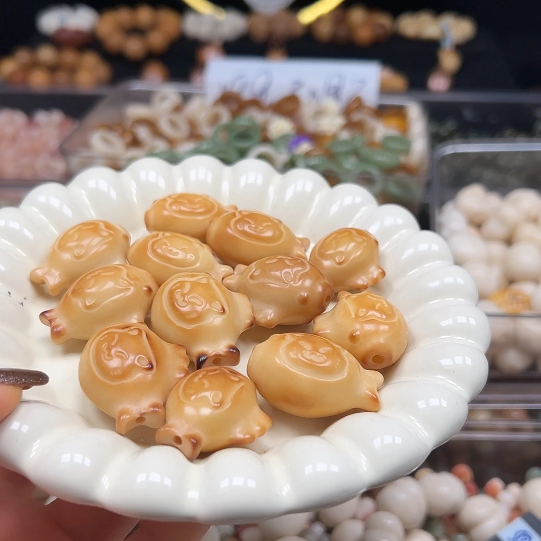 菩提根/象牙果手串通货炭烤沙鱼猫10颗卡31到34左右