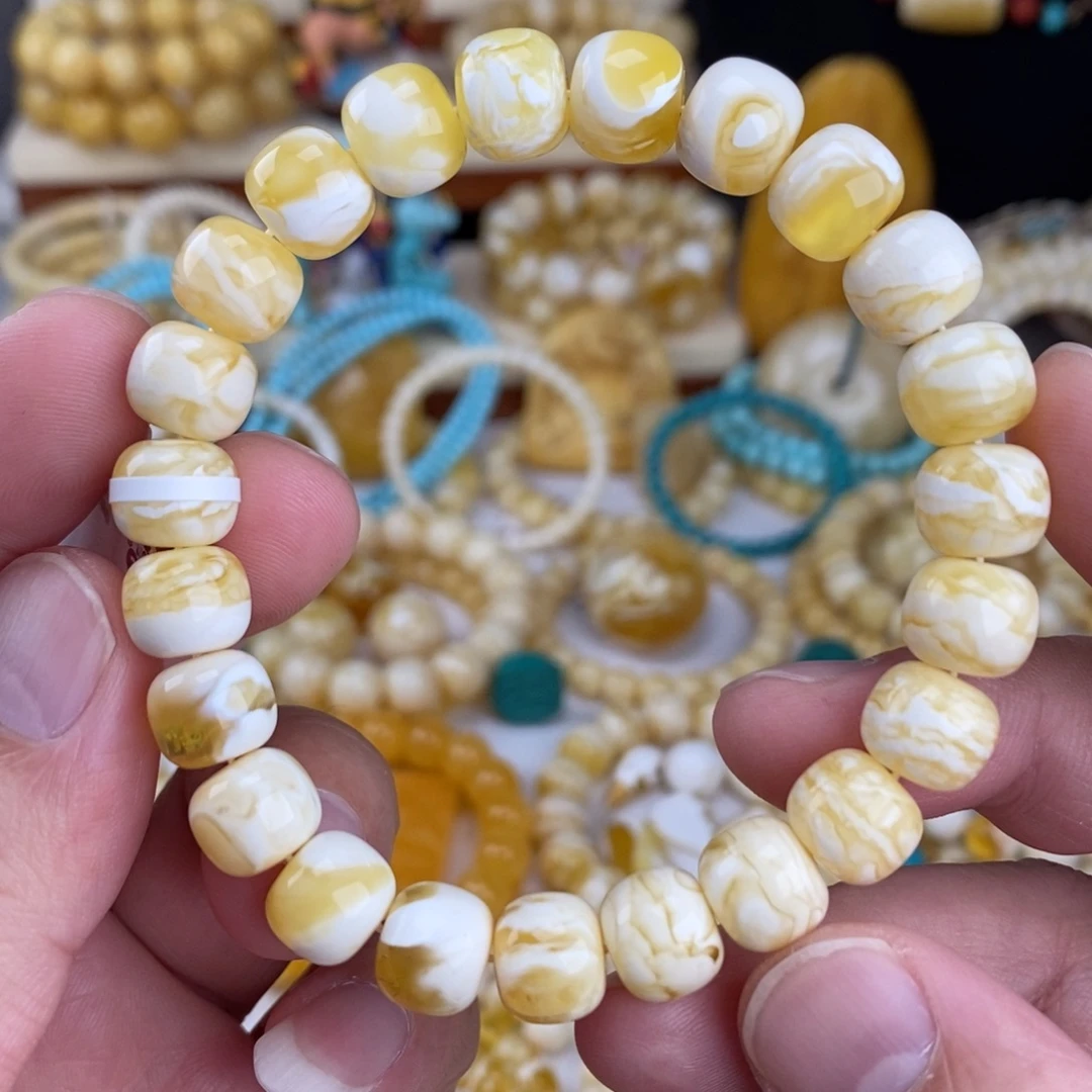 蜜蜡未镶嵌手链漆白溶洞妖花10.6mm