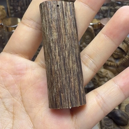 沉香碎屑沉香文莱 4.9 克