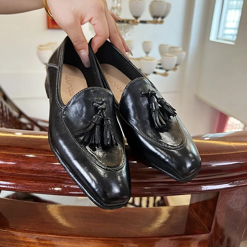 高档舒适百搭轻奢复古流苏一脚蹬乐福鞋女鞋新款水洗马皮低跟单鞋