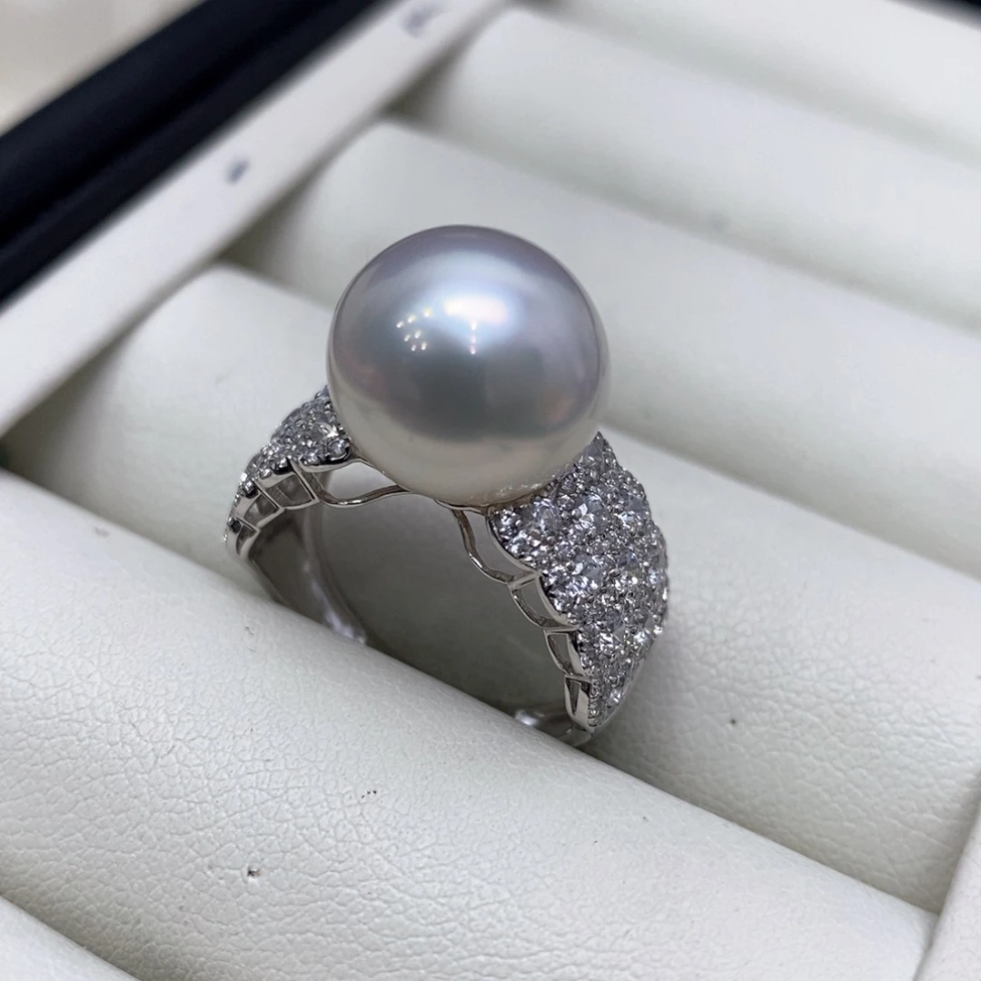 海水珍珠戒指18K金镶嵌11.8m m