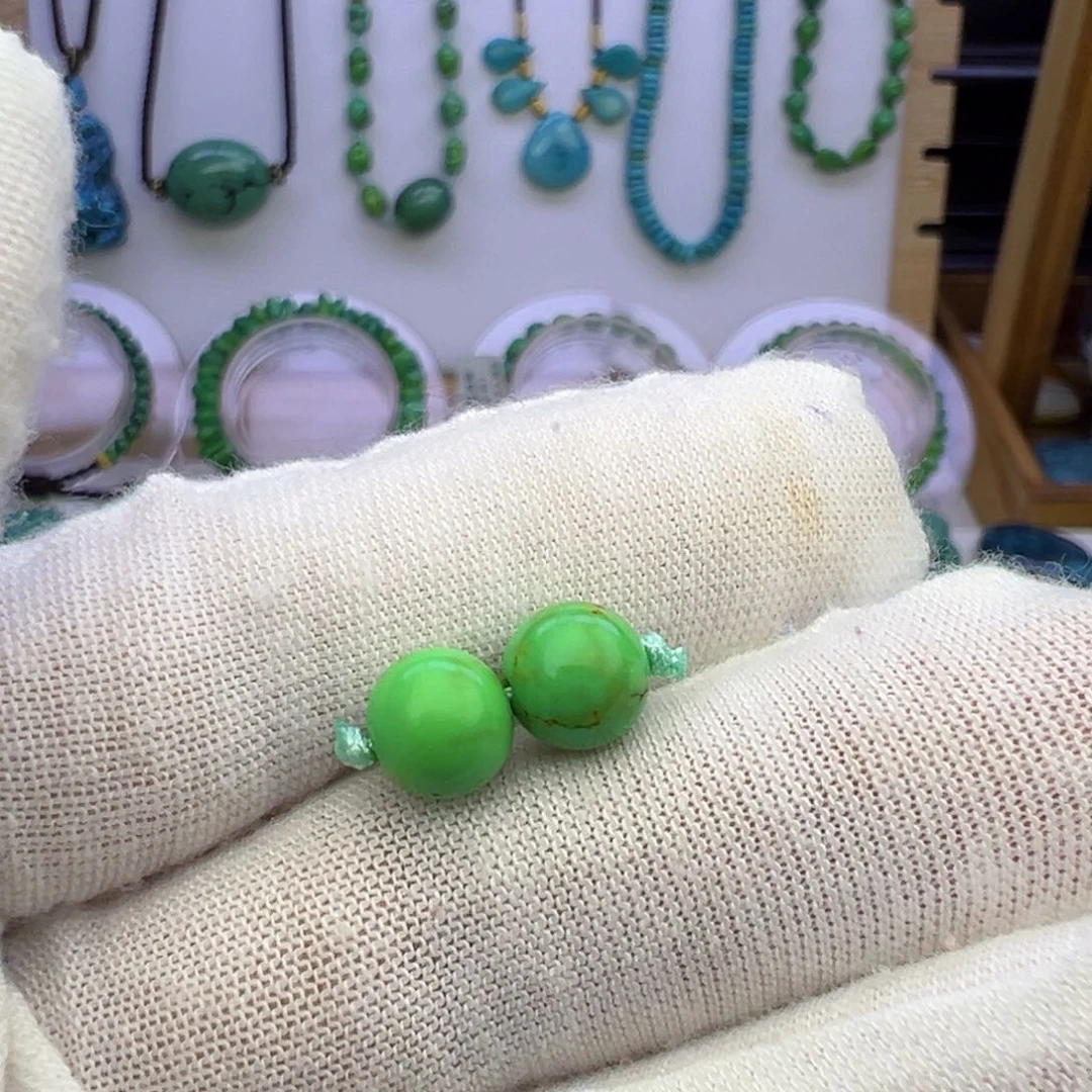菜籽绿圆珠7.6mm兰