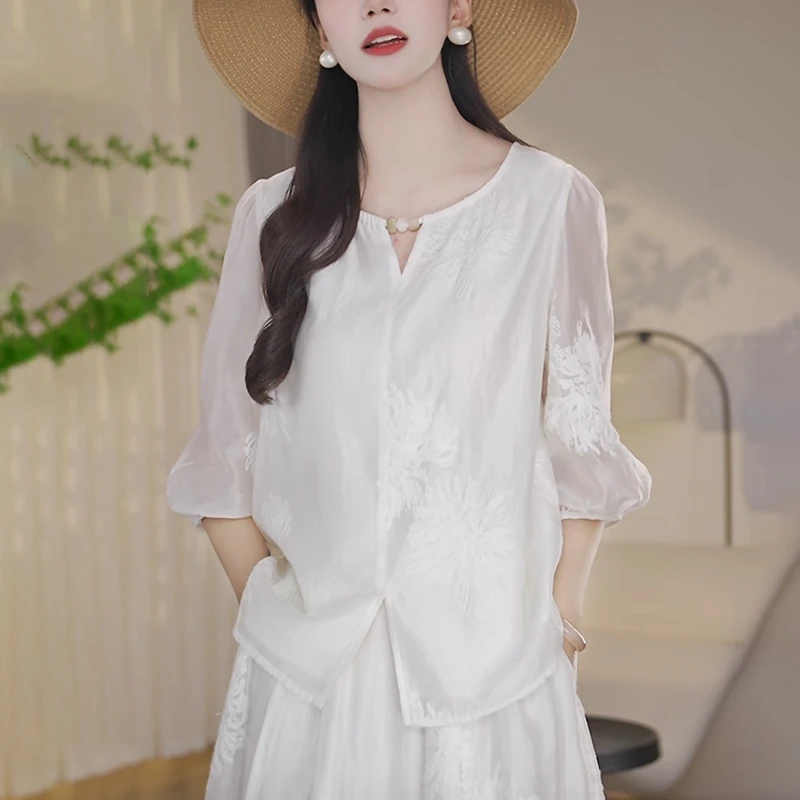 刺绣印花衬衫女士2025夏季洋气减龄宽松显瘦设计感超漂亮短袖上衣
