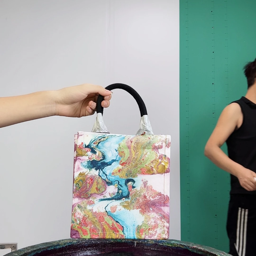 听**603 不退不换1111111