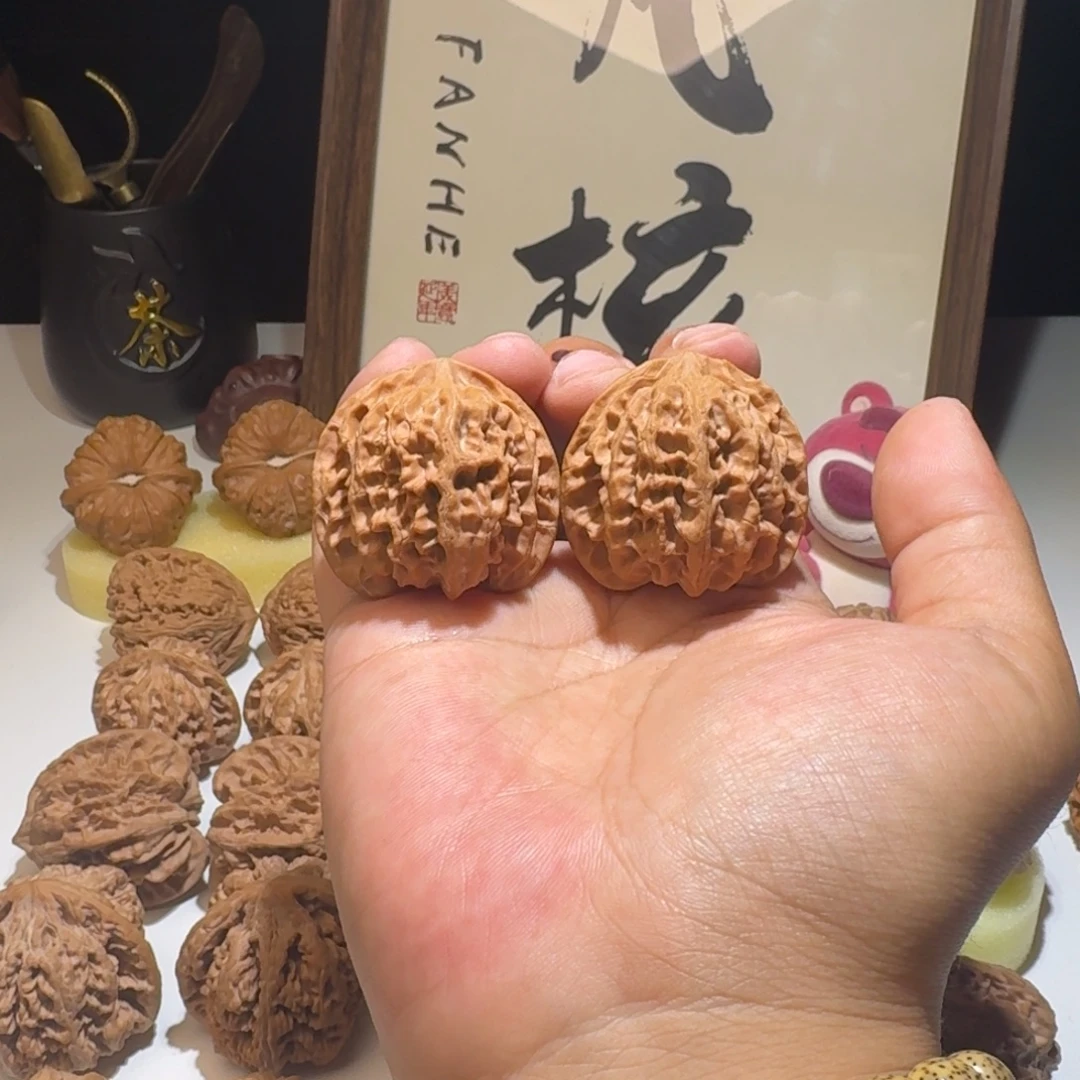 文玩核桃吊坠39尺寸苹果园