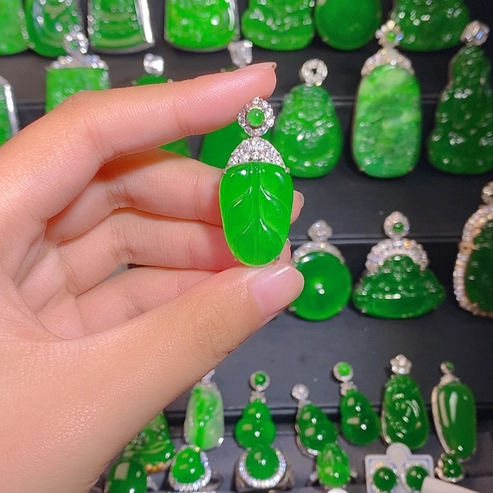 翡翠银S925镶嵌颈饰