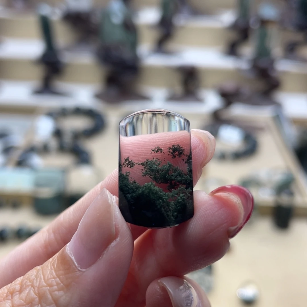 未镶嵌水晶颈饰绿幽灵吊坠