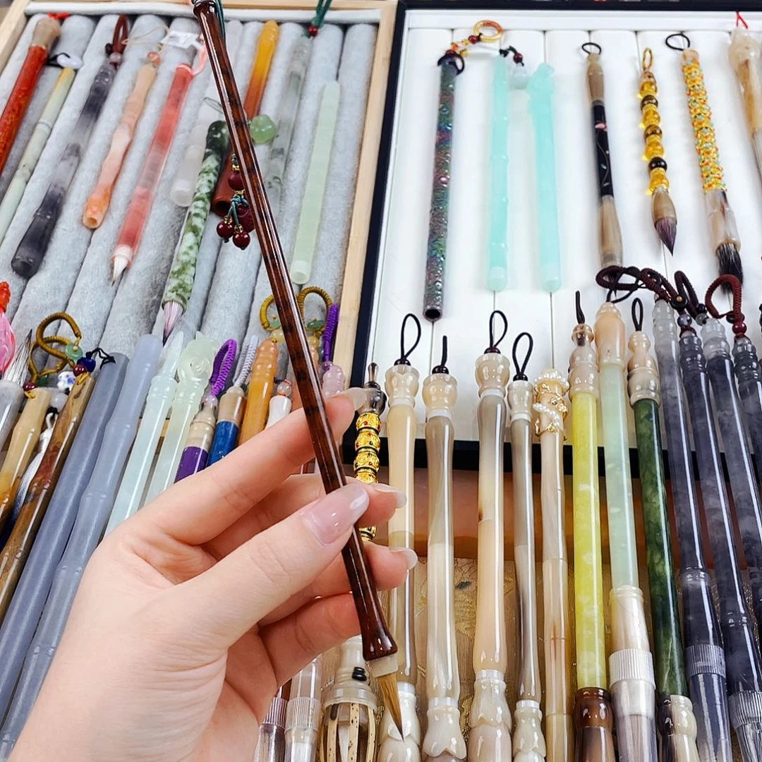 蛇纹木出锋1.8小楷一支