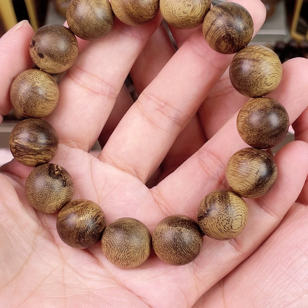 手串沉香越南芽庄白奇虎皮留疤料