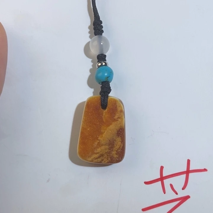 未镶嵌琥珀珠宝奇石