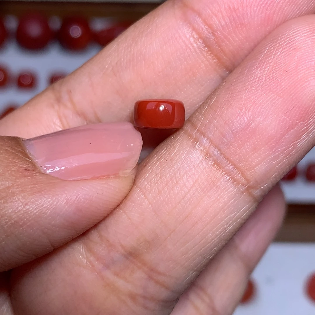 南红玛瑙药片7×4未镶嵌满肉锦红