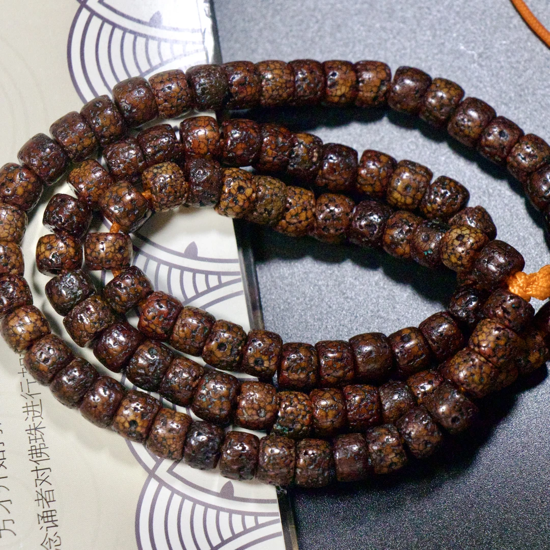 藏传老星月菩提脖挂尺寸9＊8mm