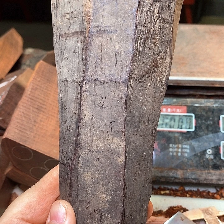 三***万檀香紫檀（小叶紫檀）