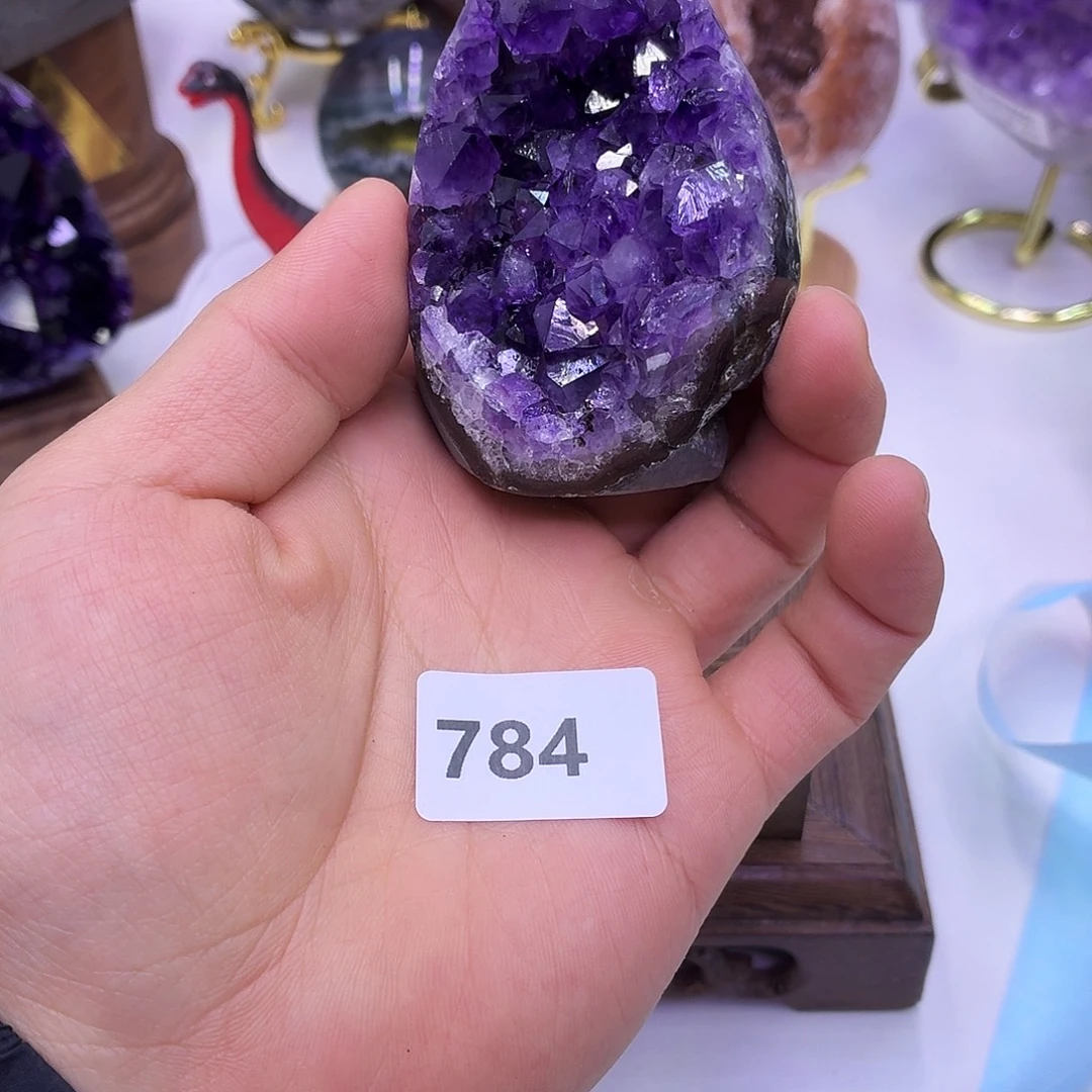 水晶大型摆件（非配饰）未镶嵌