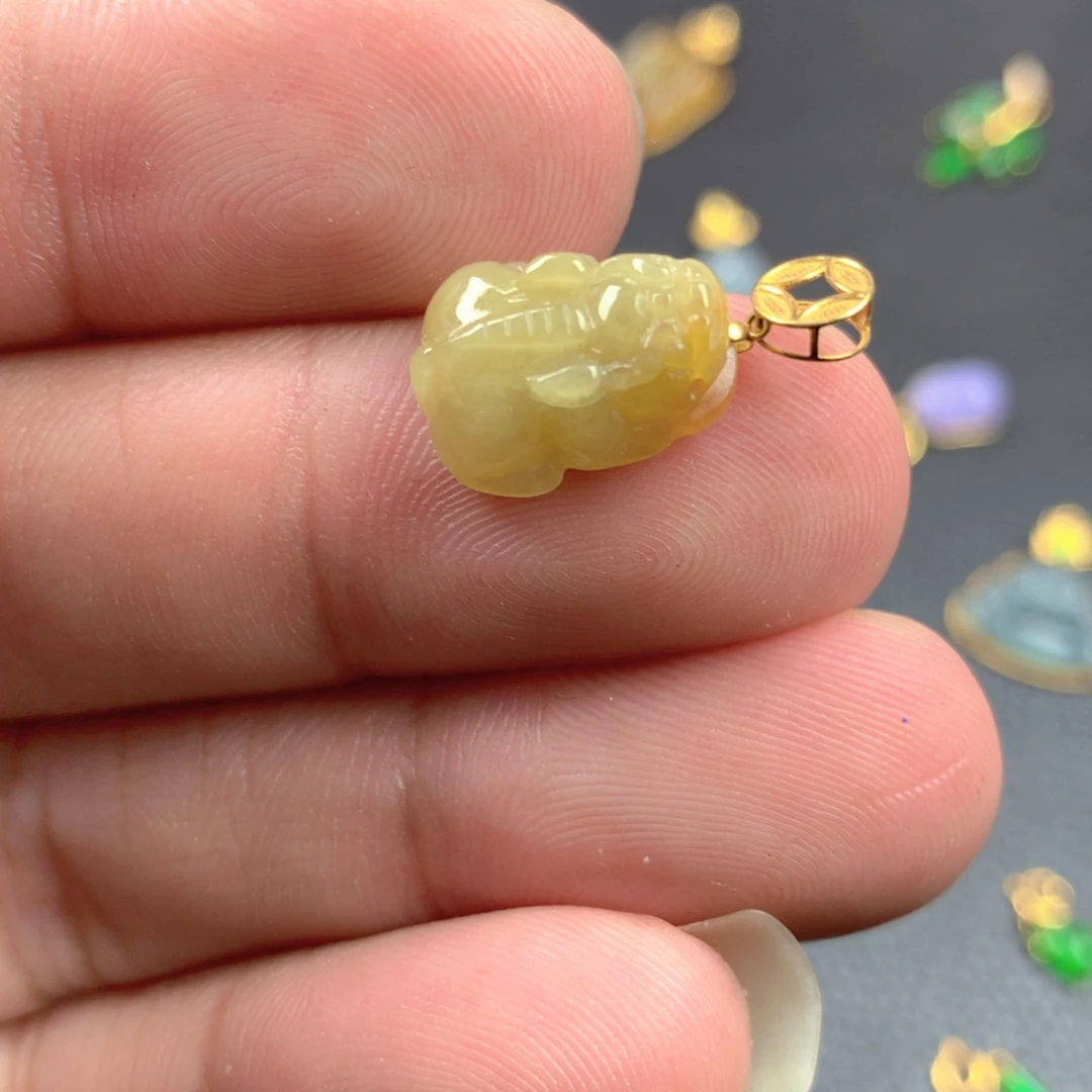 【闪购商品】颈饰18K金镶嵌翡翠翡翠