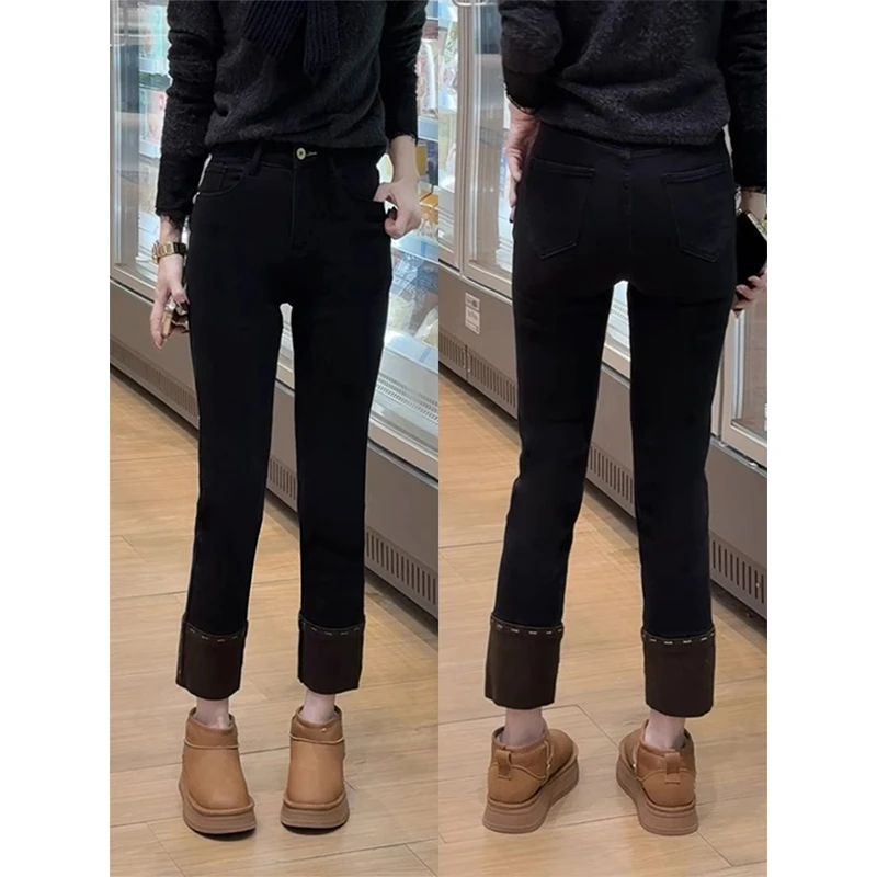 设计感拼接加绒黑色直筒裤显瘦春季加绒大码胖妹妹高腰烟管牛仔裤