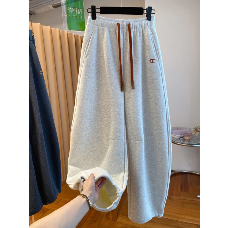 大码女装胖mm240斤加绒弯刀卫裤女宽松休闲百搭香蕉裤抽绳运动裤