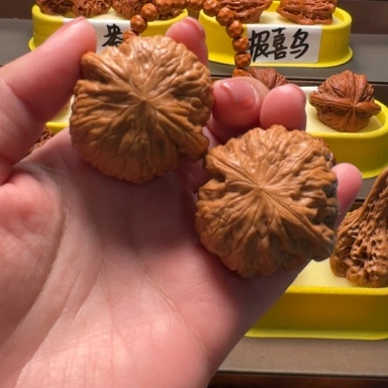 吊坠文玩核桃41尺铁锤