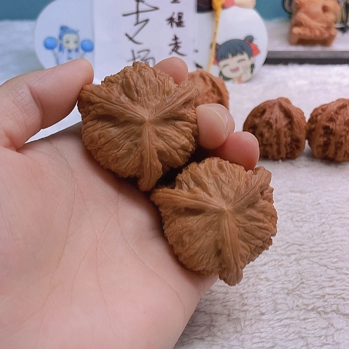 吊坠文玩核桃糊***咚三棱