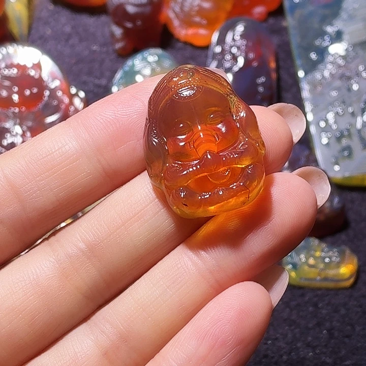 琥珀颈饰未镶嵌吊