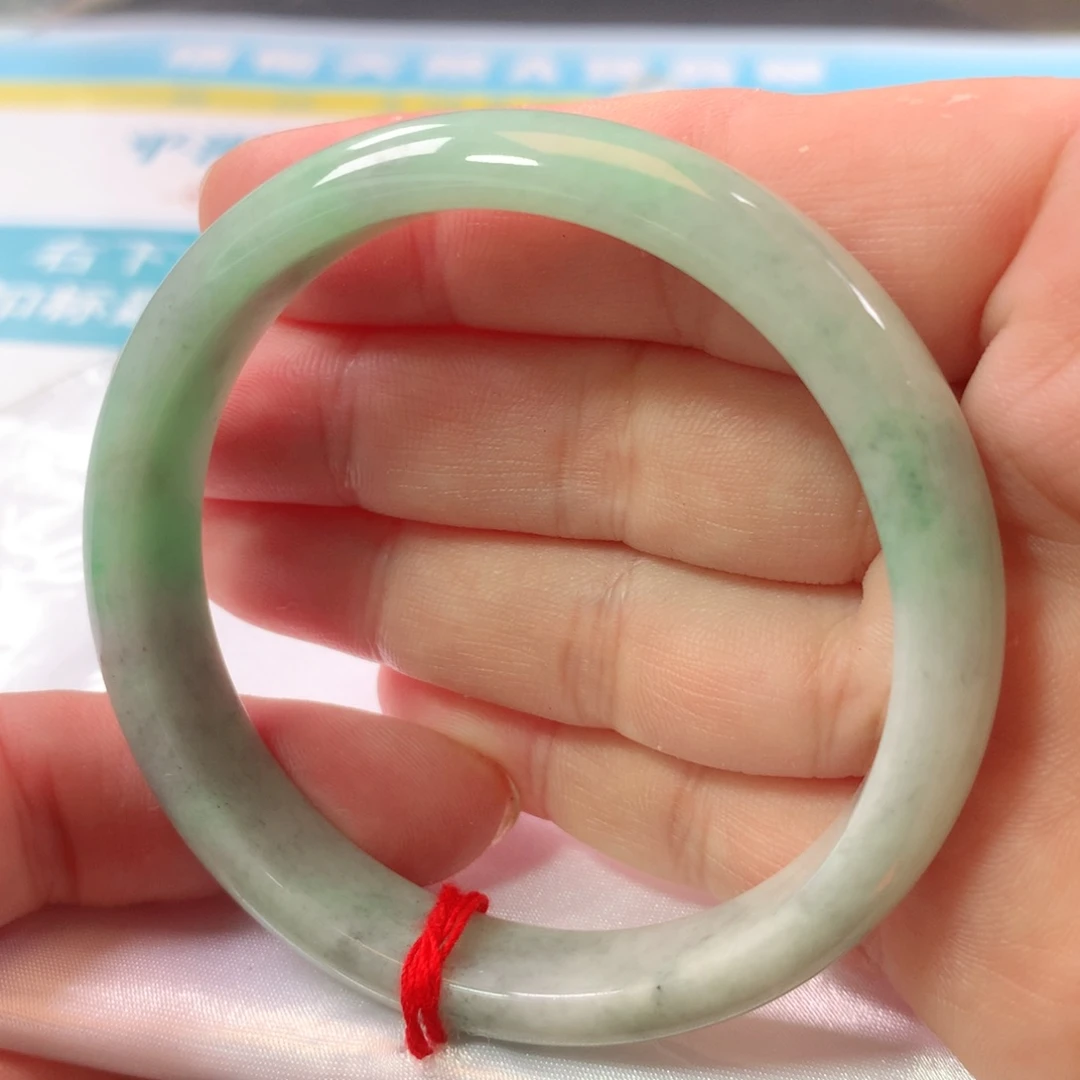 翡翠手镯未镶嵌0757号