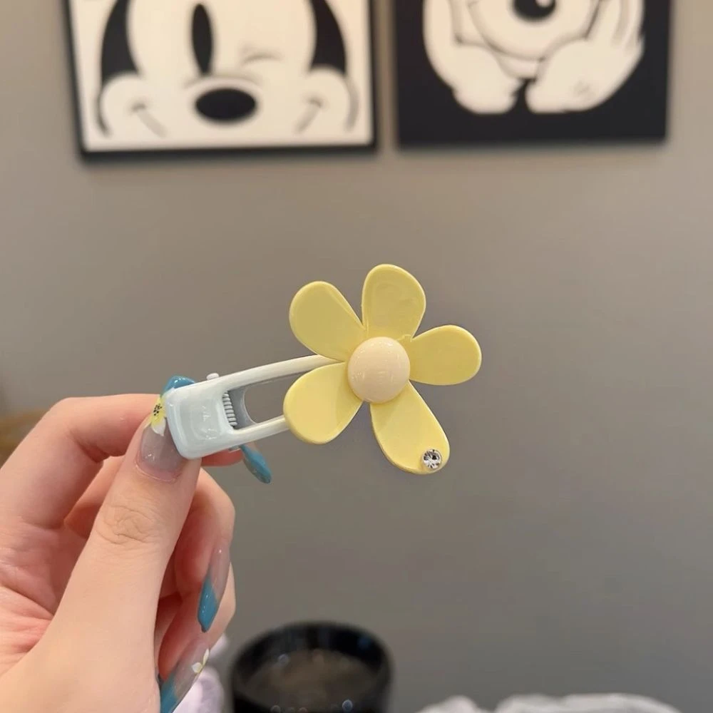 韩国东大门奶黄色花朵刘海夹少女风元气风多巴韩国风珍珠