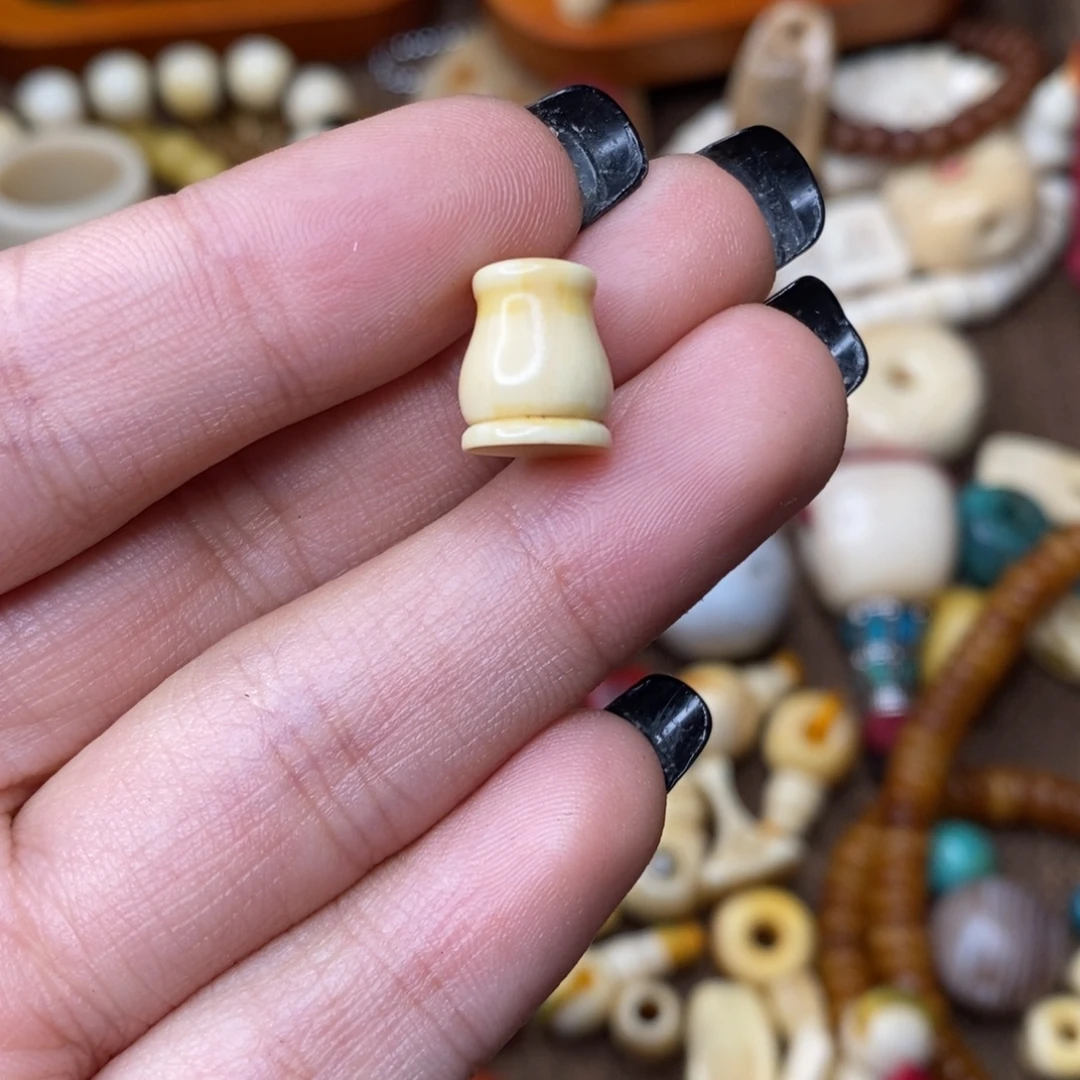 洋***葱铜藏传文玩高白塔子