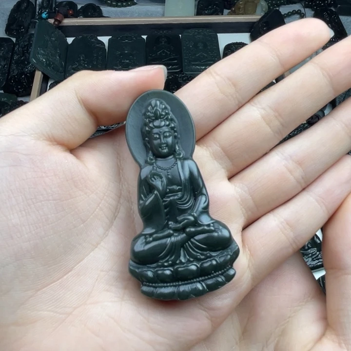 颈饰未镶嵌和田玉刘**气
