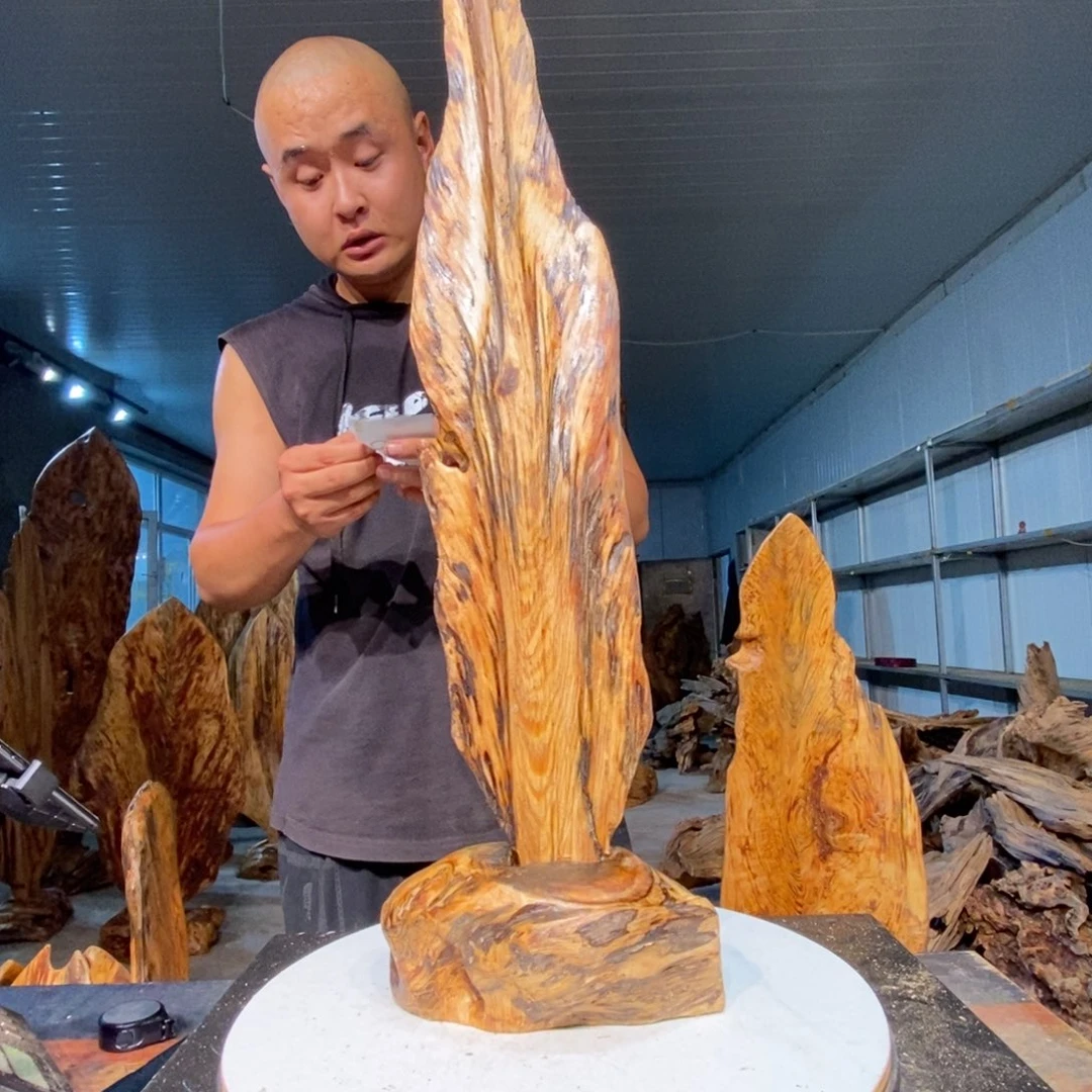 纵***线木9琥珀木，自然风格根雕
