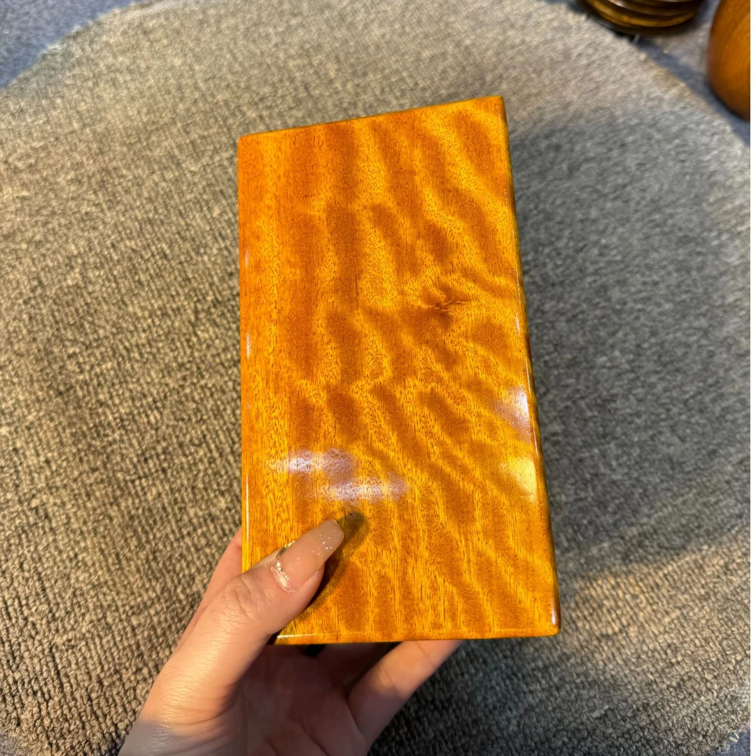 金丝楠木首饰盒经典（18*10*7.5）