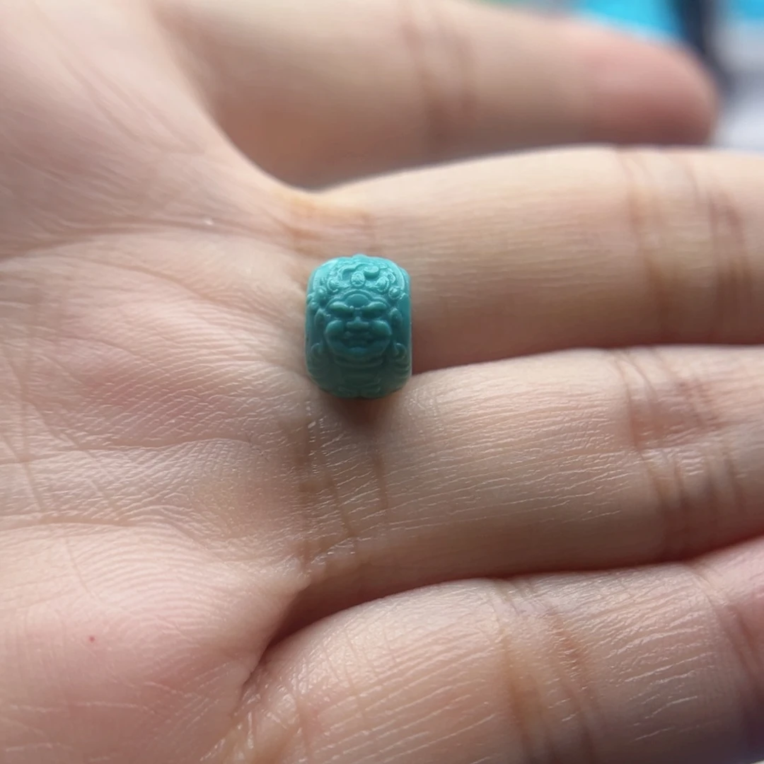 绿松石雕刻未镶嵌