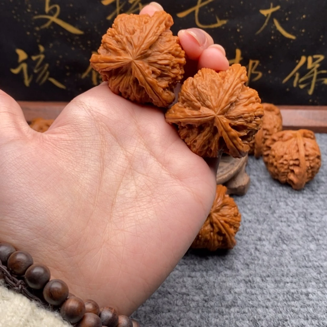【闪购商品】吊坠文玩核桃梧*