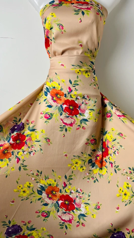 最新款的 italiya tawri 布料