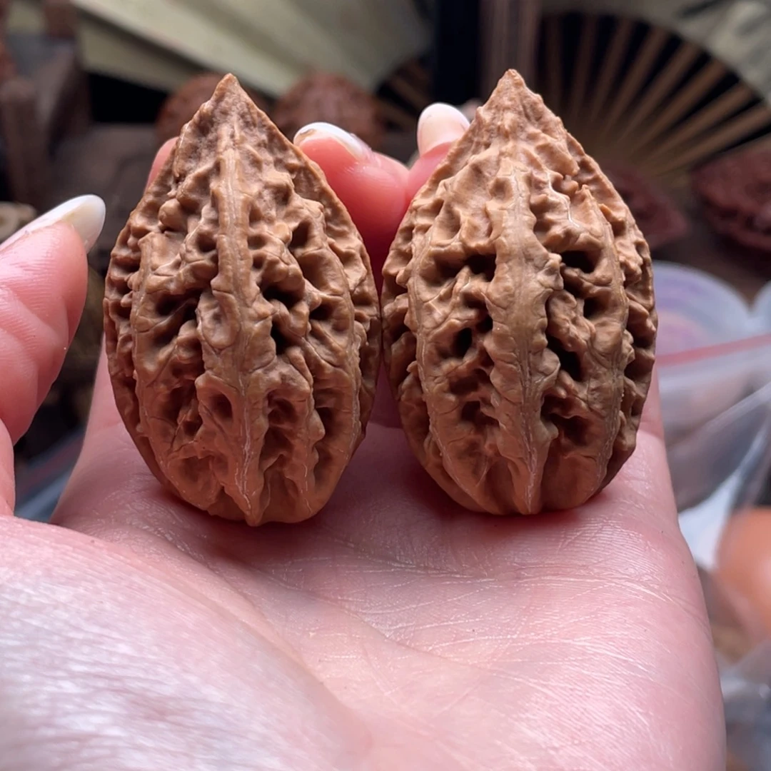 文玩核桃把件楸刀鱼4