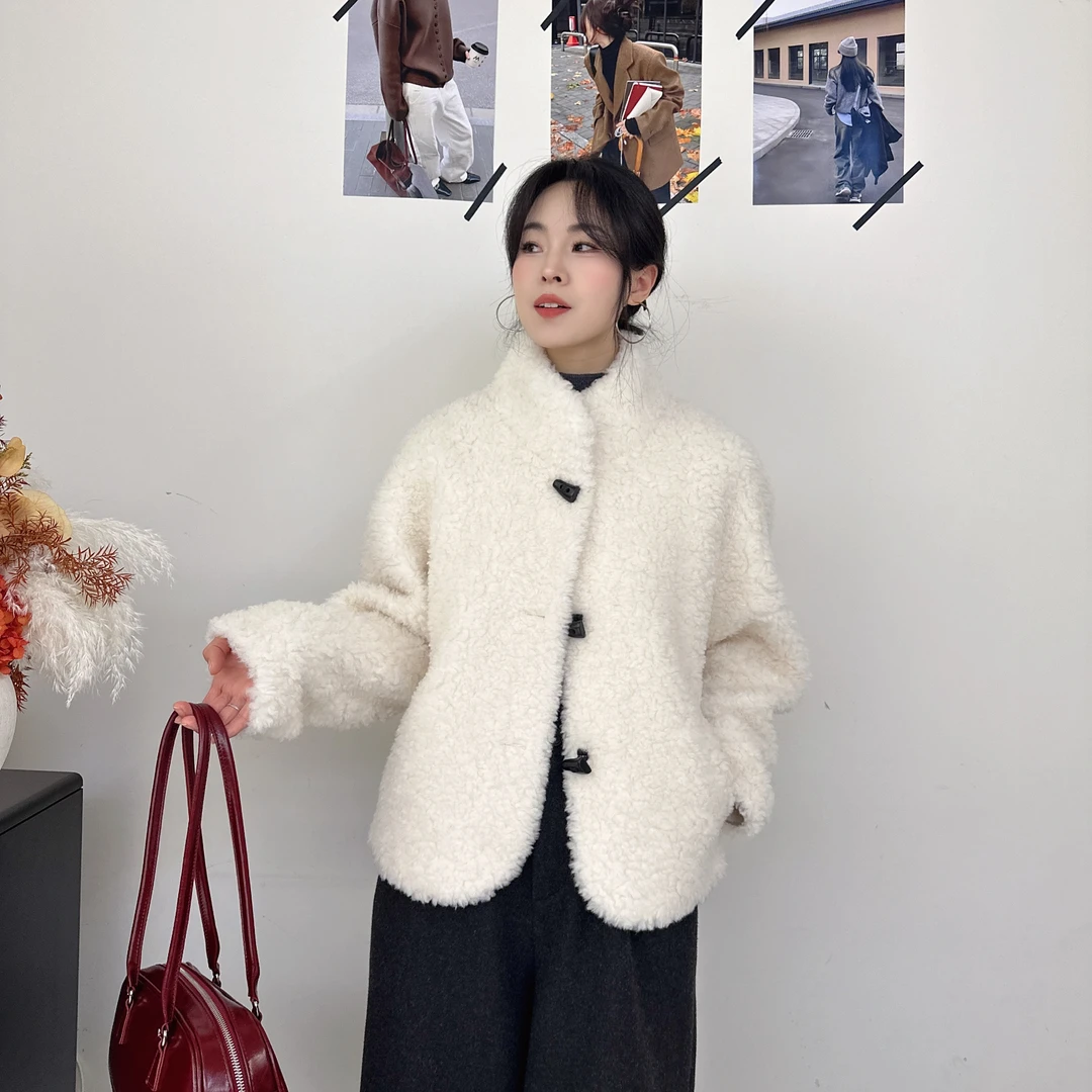 全羊毛牛角扣立领短款颗粒绒外套女冬季时尚气质加厚