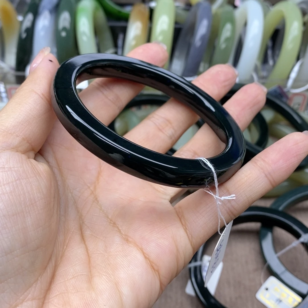 和田玉手镯未镶嵌天***云卡58