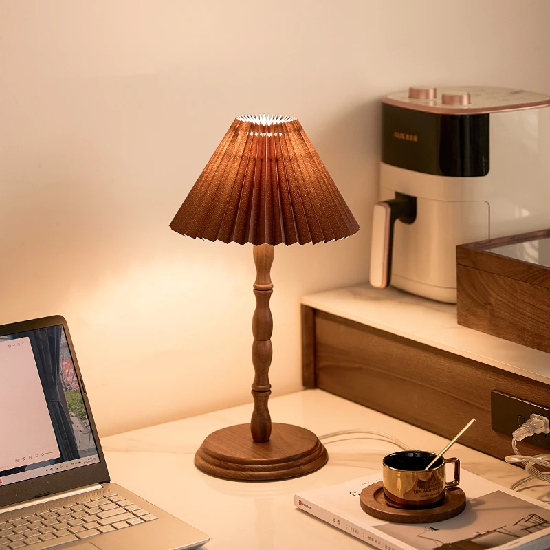 致典北美黑胡桃实木氛围台灯家用卧室客厅床头桌面网红小夜灯简约