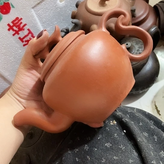 手工制作宜兴紫砂壶