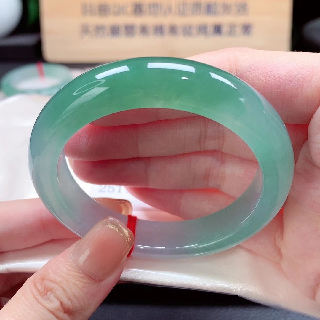未镶嵌手镯翡翠天然a货翡翠