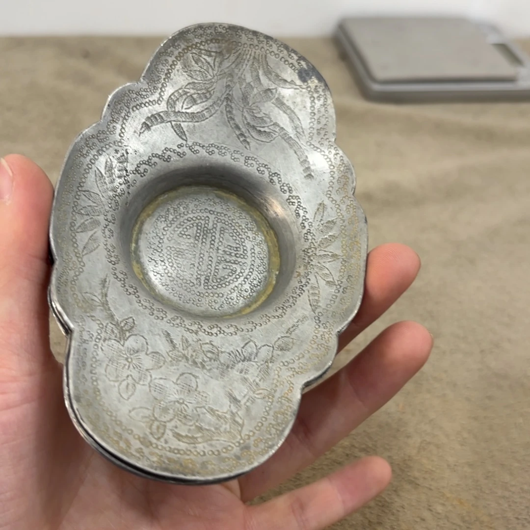 瓷片非常好看漂亮的物品