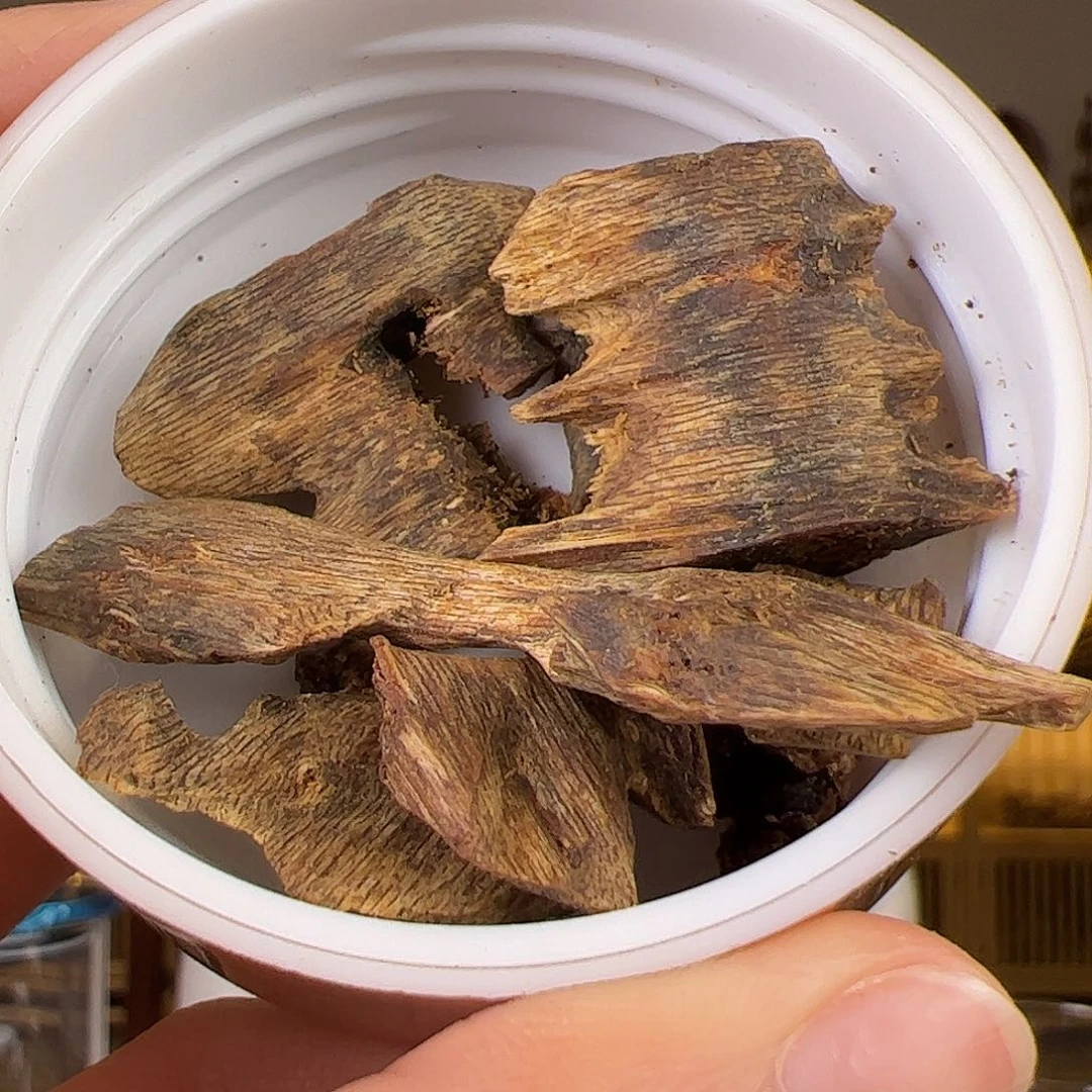 沉香沉香碎屑陆河沉香碎料10克