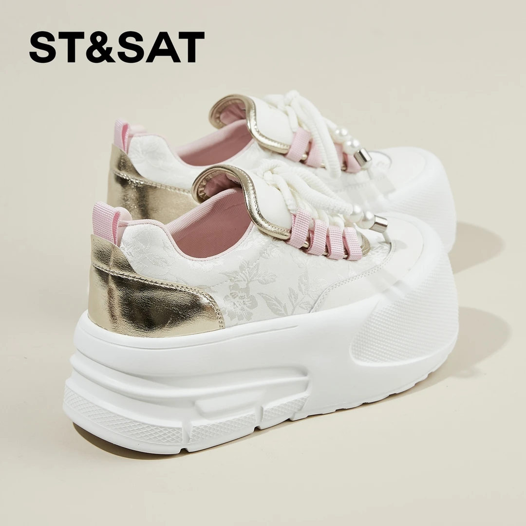 星期六复古真皮圆头面包鞋女2025春季新款厚底增高休闲百搭小白鞋