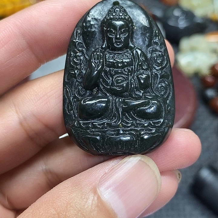 滴血莲花菩提吊坠