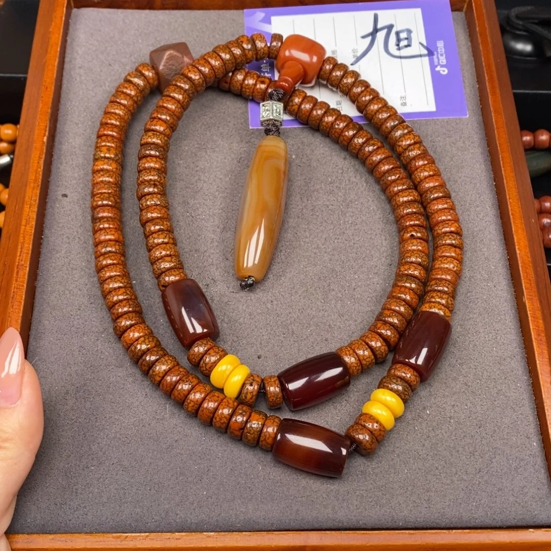 星月菩提吊坠用****下星月