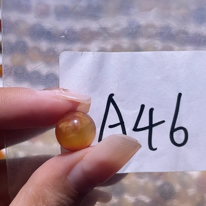 琥珀未镶嵌裸石11.9福利