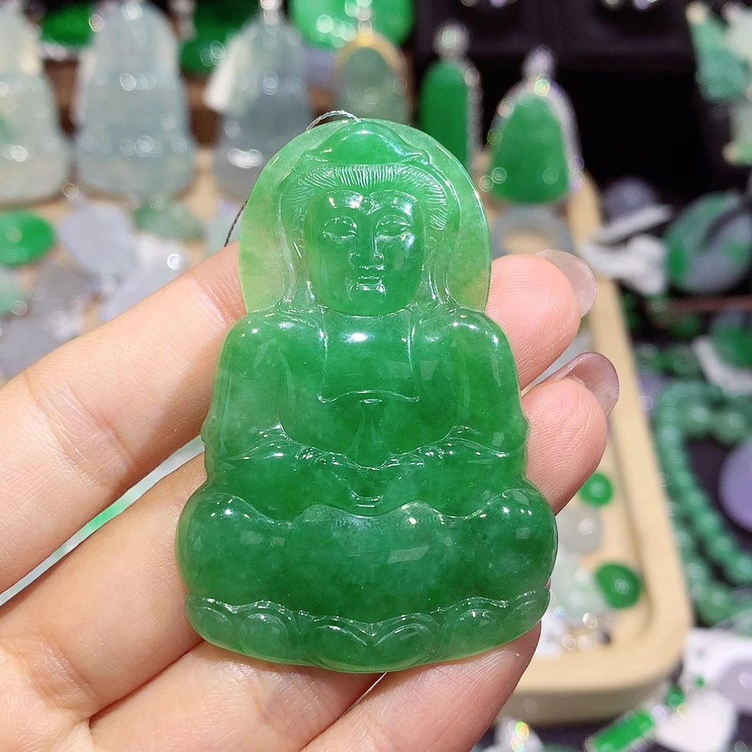 颈饰未镶嵌翡翠观音