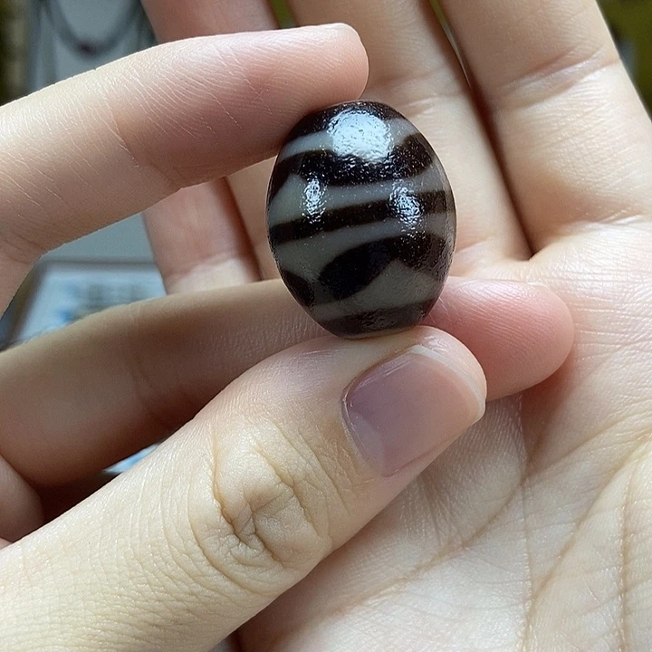 玛瑙/玉髓散珠双牙牙