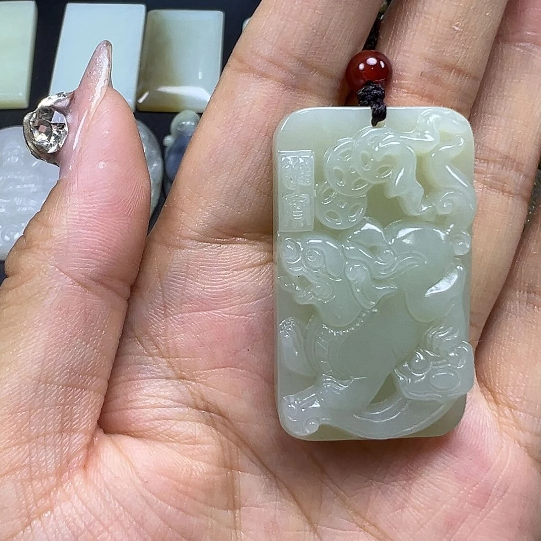 和田玉未镶嵌吊坠(不含链)