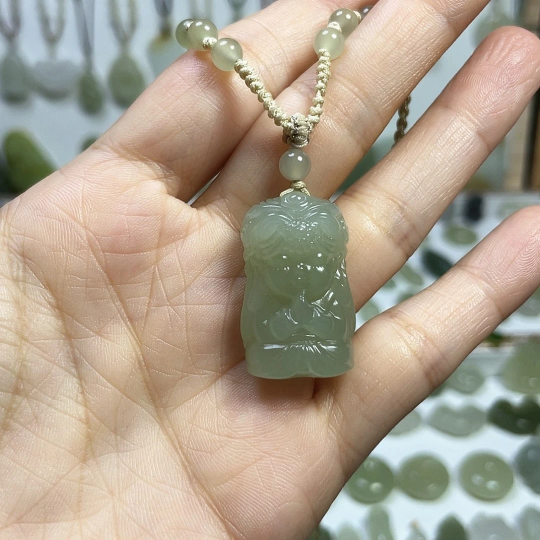 颈饰未镶嵌和田玉