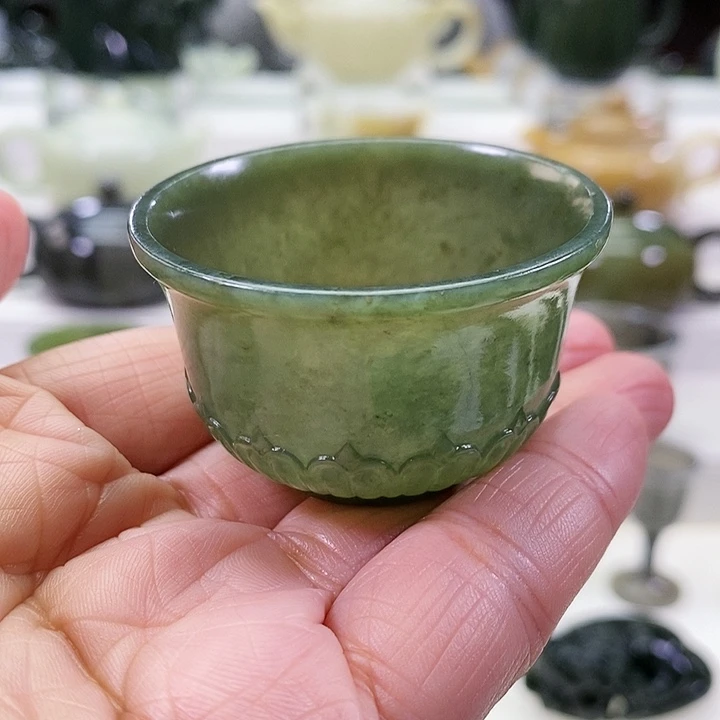 未镶嵌和田玉挂件茶杯30m l